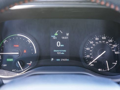 Used 2022 Toyota Sienna XSE w/ XSE Plus Package AWD/4WD image 24