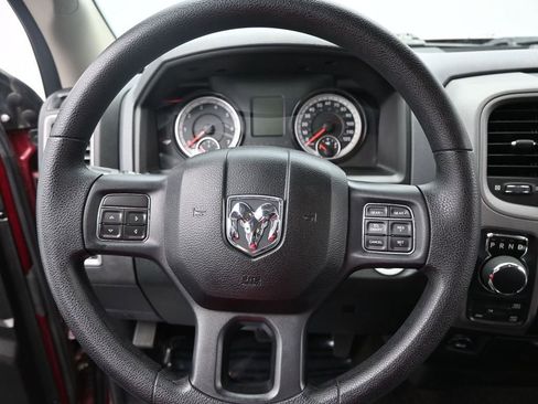 Used 2017 RAM 1500 Express image 19