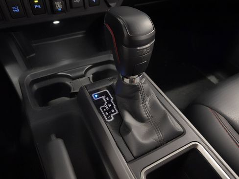 Used 2021 Toyota Tacoma TRD Pro AWD/4WD image 25