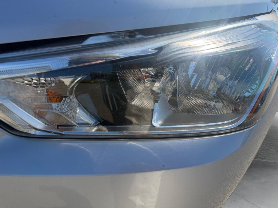 Used 2018 Nissan Kicks S FWD image 30