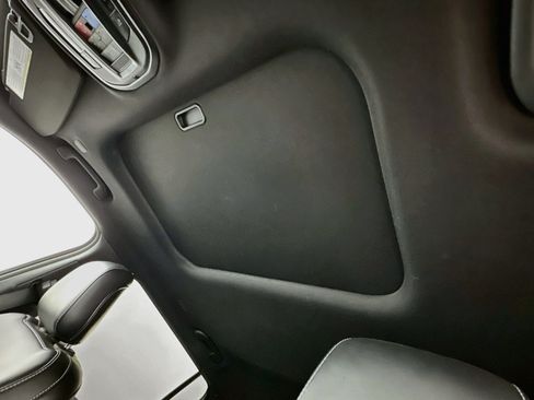 Used 2023 Jeep Grand Cherokee L Laredo AWD/4WD image 25