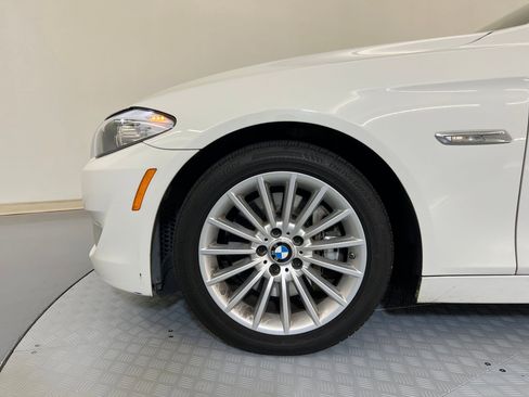 Used 2011 BMW 535i 535i image 10