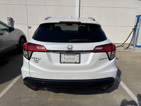 Certified 2022 Honda HR-V Sport image 9