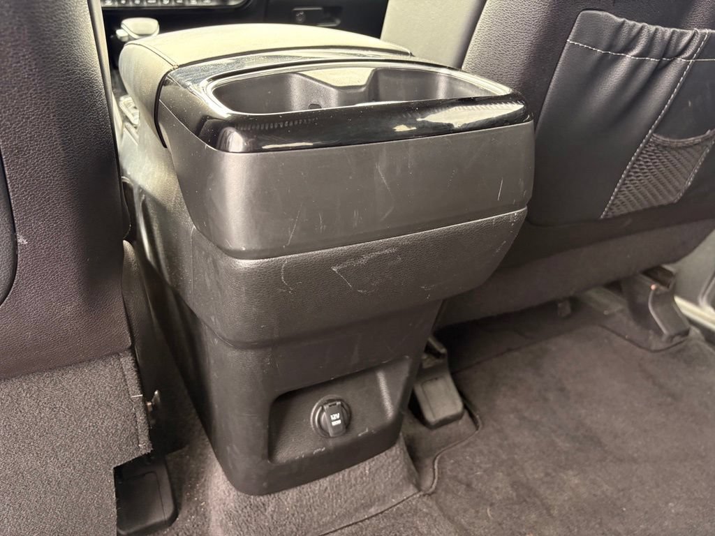 Used 2025 Kia Telluride S FWD image 30