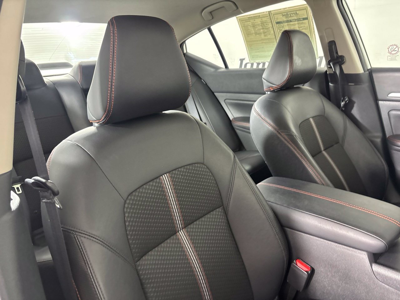 Used 2026 Nissan Altima 2.5 SR FWD image 30