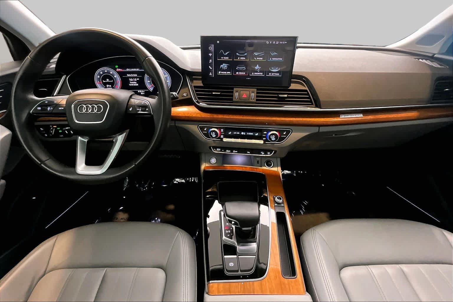 Used 2023 Audi Q5 2.0T Premium Plus AWD/4WD image 16