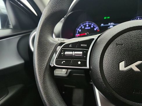 Used 2023 Kia Forte LXS FWD image 17
