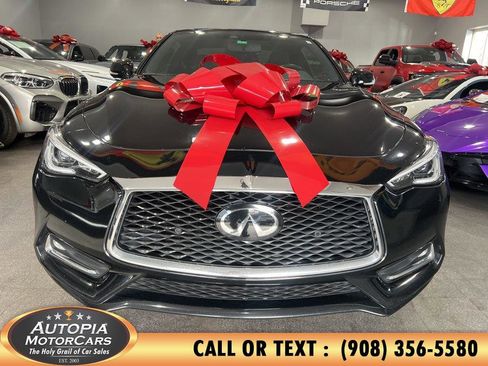 Used 2022 INFINITI Q60 3.0t Luxe w/ Essential Package image 7