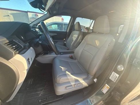 Used 2021 Honda Pilot Special Edition image 7