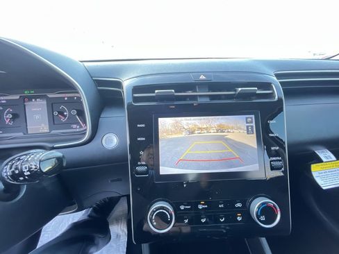 Used 2022 Hyundai Tucson SEL image 17