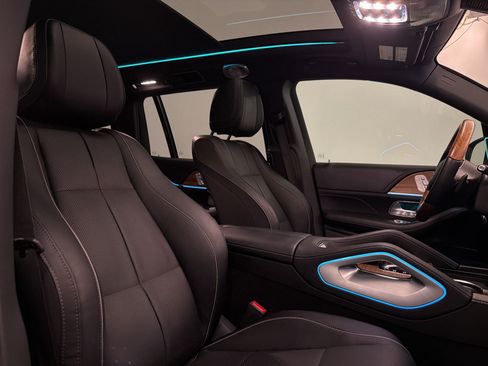 Certified 2023 Mercedes-Benz Maybach GLS 600 4MATIC image 26