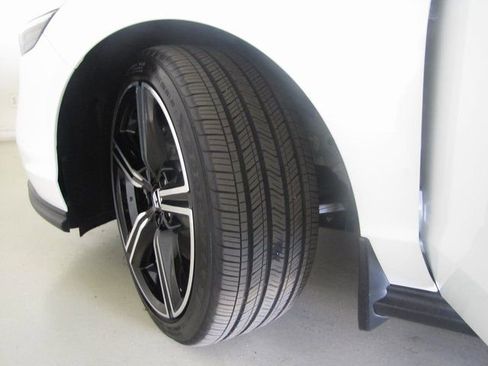 Certified 2025 Honda Accord Sport image 29