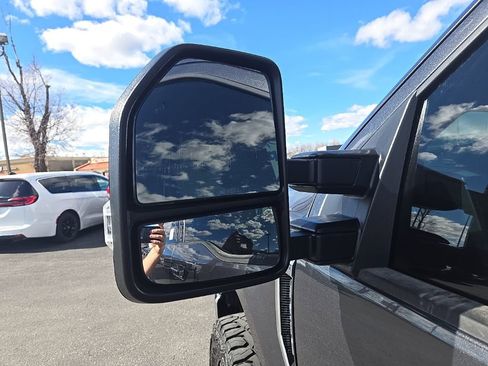 Used 2020 Ford F250 Lariat image 35