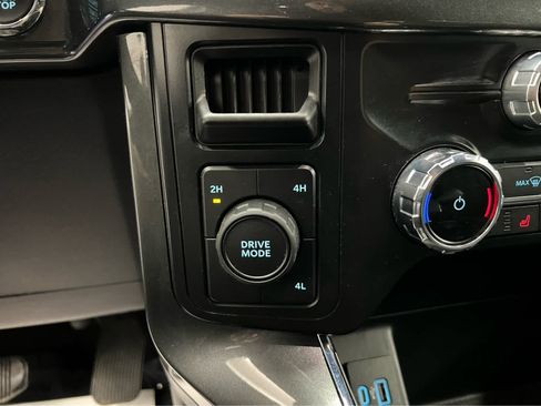 Used 2022 Ford F150 XLT w/ Equipment Group 302A High image 20