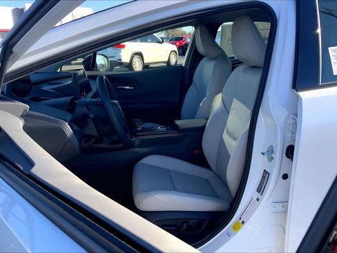 New 2026 Toyota Prius XLE image 9