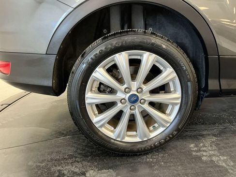 Used 2019 Ford Escape SEL AWD/4WD image 10