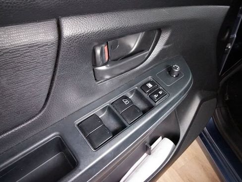 Used 2013 Subaru Impreza 2.0i AWD/4WD image 15