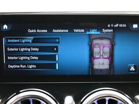 Used 2023 Mercedes-Benz EQB 300 4MATIC image 32