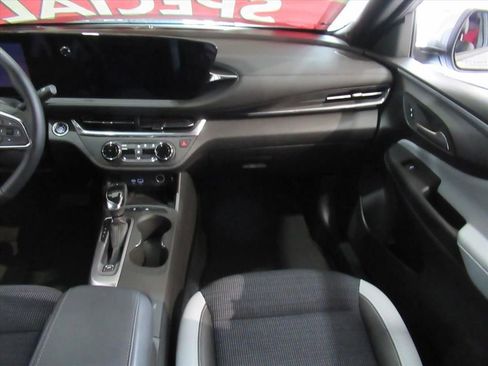 New 2025 Buick Envista Preferred w/ Convenience I Package image 13