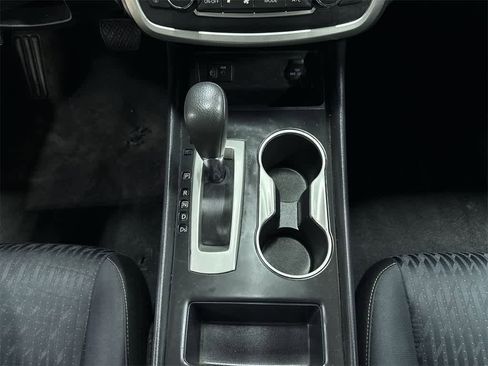 Used 2017 Nissan Altima 2.5 SV image 30