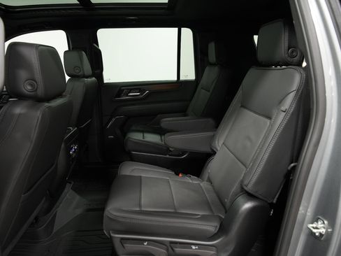 New 2026 GMC Yukon XL Denali w/ Sun & Power Step Package image 21