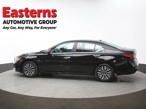 Used 2024 Nissan Altima 2.5 SV image 60