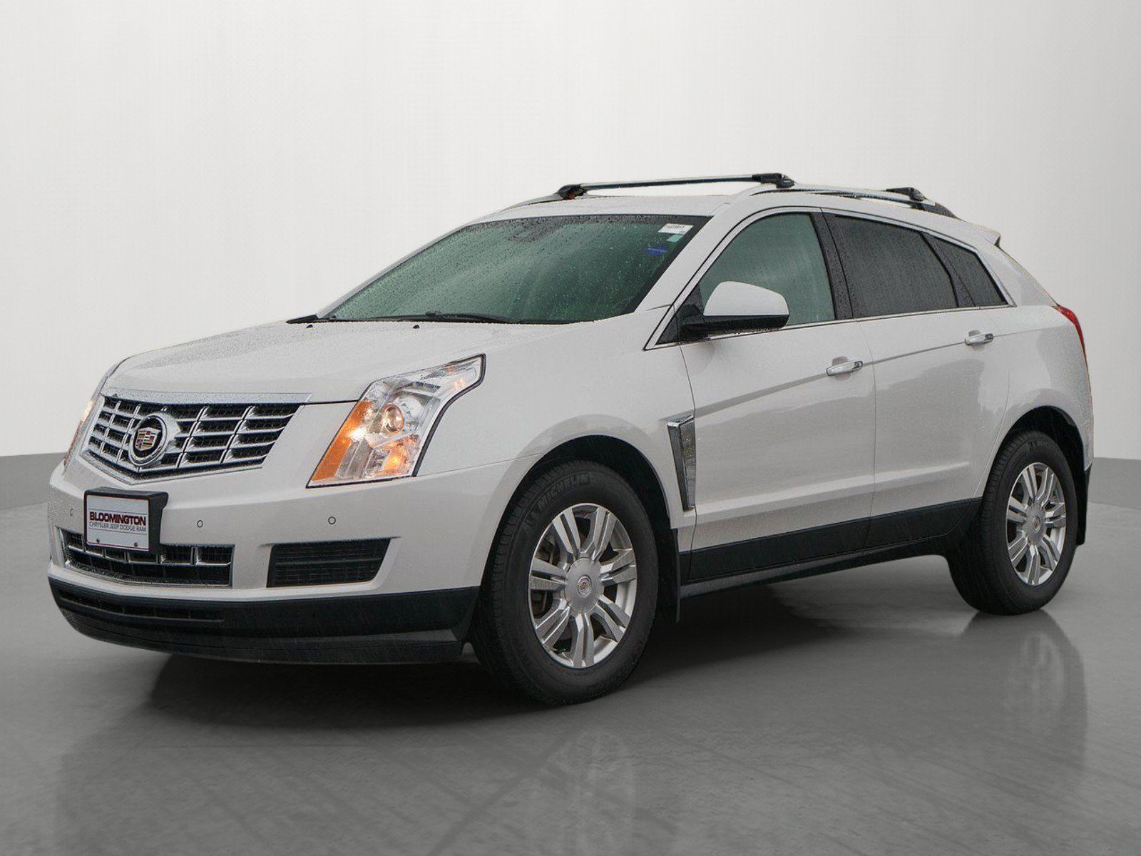 Used 2014 Cadillac SRX Luxury w/ Driver Awareness Package AWD/4WD image 3