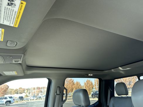 Used 2019 Ford F150 Lariat w/ Equipment Group 502A Luxury image 28