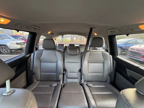 Used 2016 Honda Odyssey EX-L image 17
