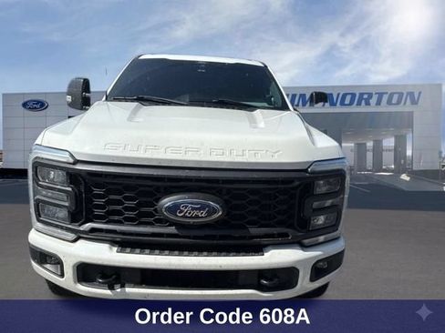 Used 2024 Ford F250 Lariat w/ Sport Appearance Package AWD/4WD image 6