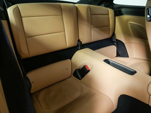 Certified 2015 Porsche 911 Turbo image 21