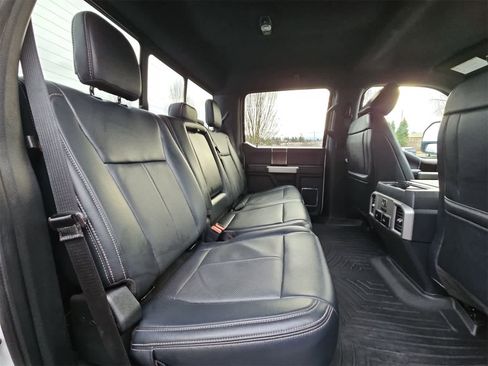 Used 2022 Ford F350 Lariat w/ FX4 Off-Road Package image 20