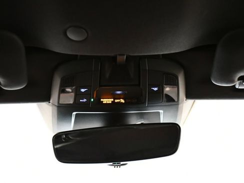 Used 2021 Porsche 911 Targa 4S Heritage Design image 23