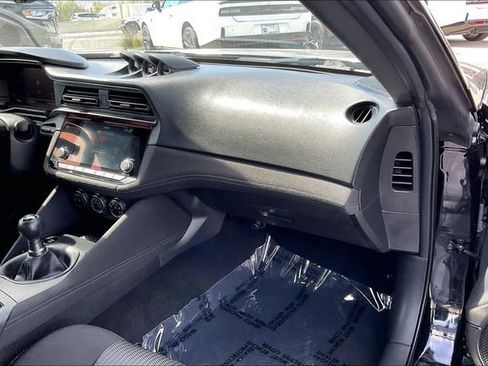 Used 2023 Nissan Z w/ Floor Mat Package RWD image 16