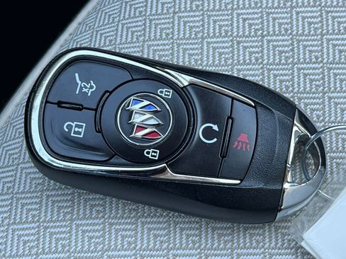 Certified 2023 Buick Encore GX Select image 31