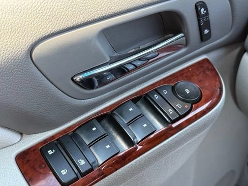 Used 2012 GMC Yukon 4WD Hybrid image 19