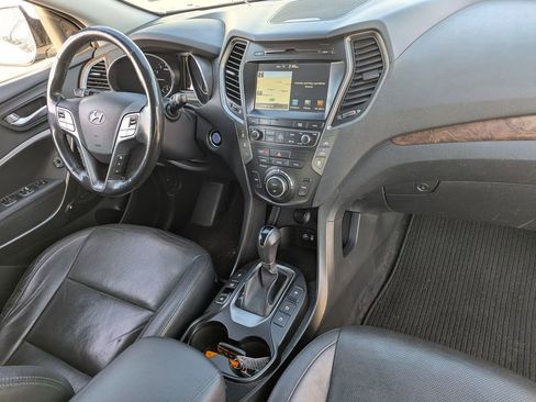 Used 2018 Hyundai Santa Fe Limited image 37