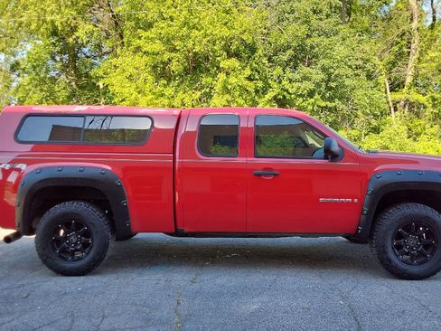 Used 2008 GMC Sierra 1500 W/T w/ Work Truck Preferred Package AWD/4WD image 4