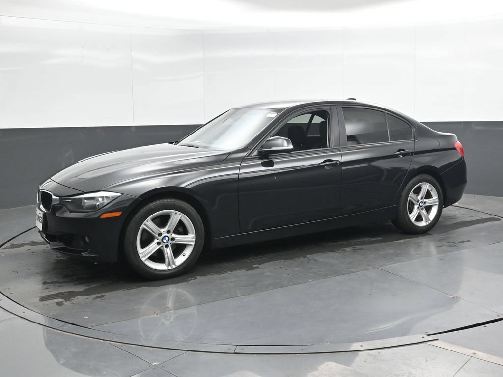 Used 2013 BMW 328i xDrive Sedan AWD/4WD image 6