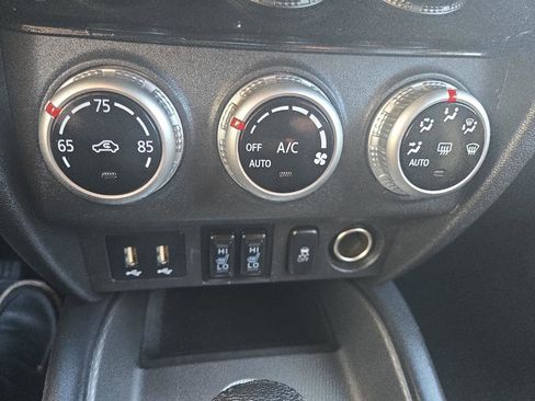 Used 2024 Mitsubishi Outlander Sport SE image 18