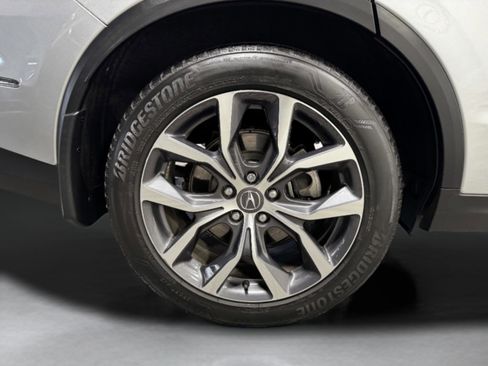 Certified 2023 Acura MDX FWD w/ Technology Package image 11