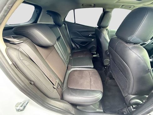 Used 2019 Buick Encore Preferred image 27