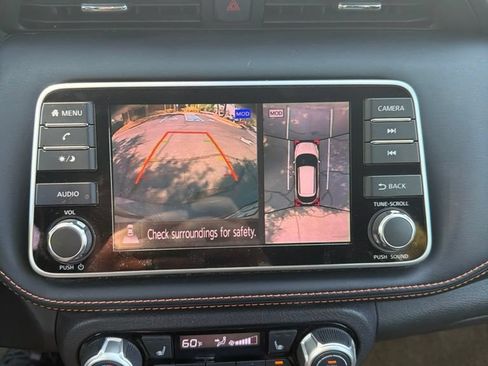 Used 2019 Nissan Kicks SR w/ SR Premium Package FWD image 23