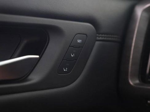 New 2026 Nissan Pathfinder Platinum AWD/4WD image 24