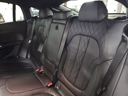 New 2026 BMW X6 M60i image 16