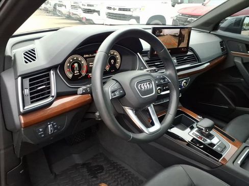 Used 2022 Audi Q5 2.0T Premium Plus image 18