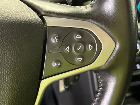 Used 2020 Chevrolet Colorado LT w/ LT Convenience Package AWD/4WD image 25