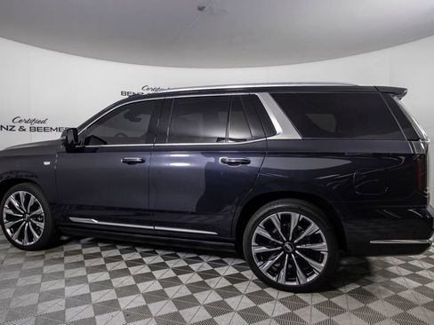Used 2025 Cadillac Escalade Premium Luxury w/ Touring Package AWD/4WD image 13
