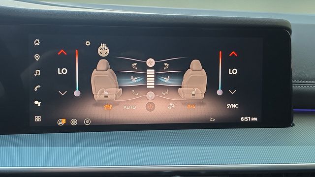Used 2025 Nissan Murano SL AWD/4WD image 44