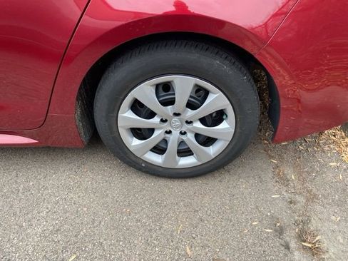 Used 2023 Toyota Corolla LE image 36